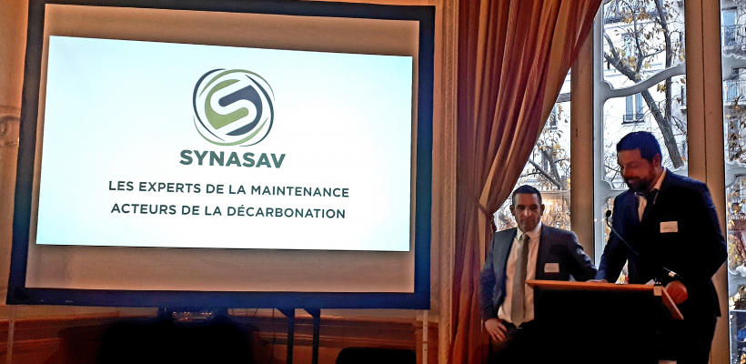 Roland Bouquet et Cyril Radici présentant le nouveau logo du Synasav