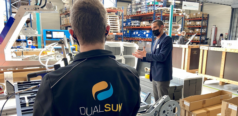 Jérôme Mouterde lors de l'inauguration de la nouvelle ligne de production de Dualsun à Jujurieux