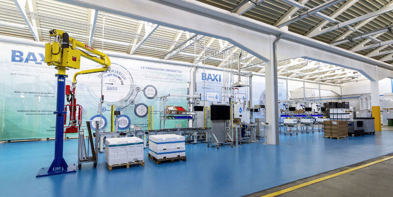 Le site de production de Baxi, filiale du groupe, gonfle sa capacité de production de chaudières à hydrogène.